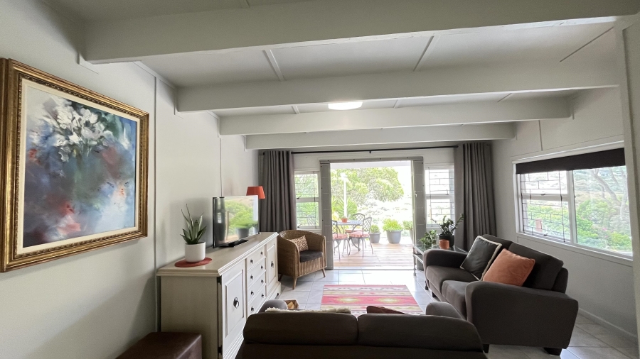 3 Bedroom Property for Sale in Glencairn Western Cape